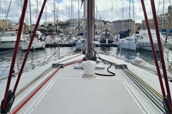 Beneteau Oceanis 43.4 Moonspirit For Sale in Malta | MedSail